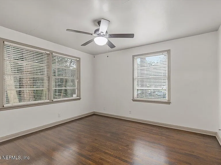 1273 Lechlade Cir — Photo 25