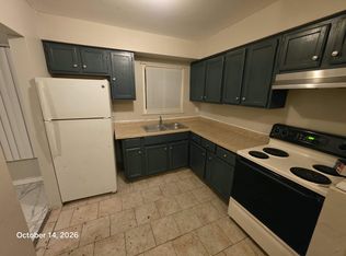 26847 Florence St, Inkster, MI 48141