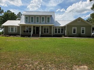 125 Meadow Ln, Fitzgerald, GA 31750