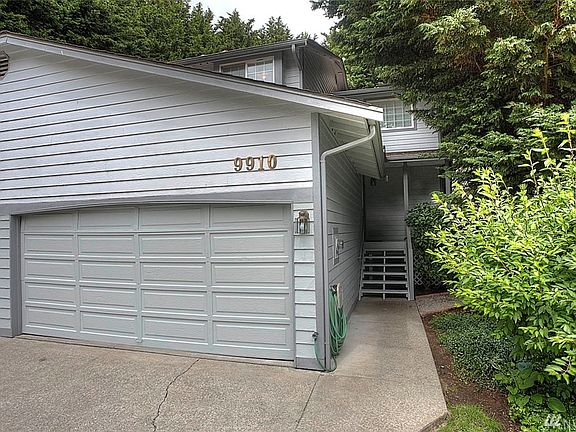 2nd image of 9908 NE 135th Pl