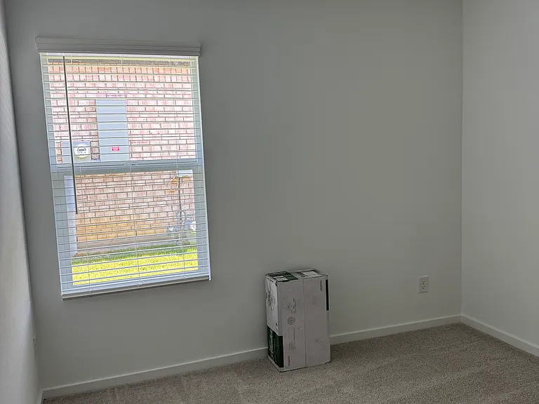 2540 Guineas Ln — Photo 8