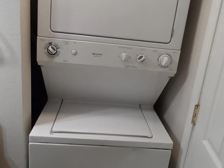 Full Size Washer and Dryer