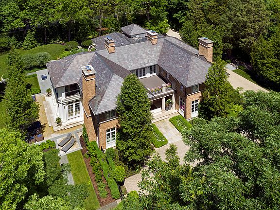 4th image of 1020 Havenwood Ln