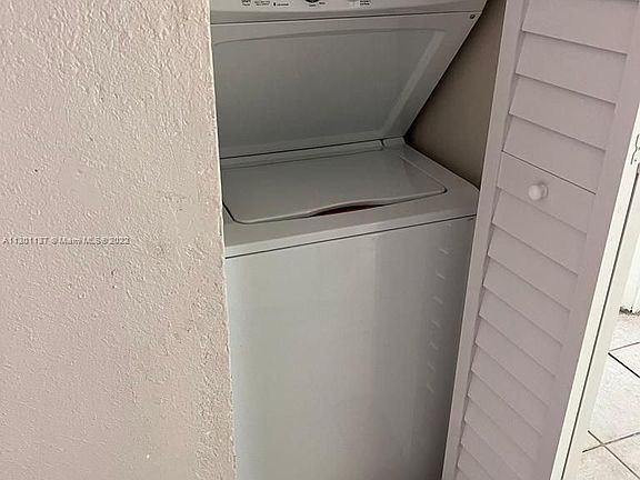 3rd image of 601 S Flagler Ave APT 2