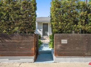 2939 Oakhurst Ave, Los Angeles, CA 90034