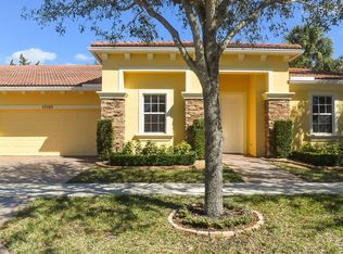 10160 SW Canossa Way, Port Saint Lucie, FL 34986