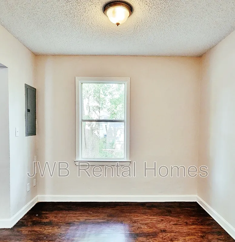 Paxon — Photo 4