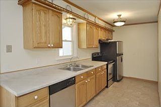 5th image of 427 Cameo Ave