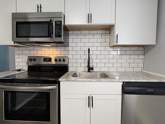 4th image of 510 Hawley Ave #2