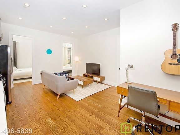 3rd image of 217 Court St #4Z