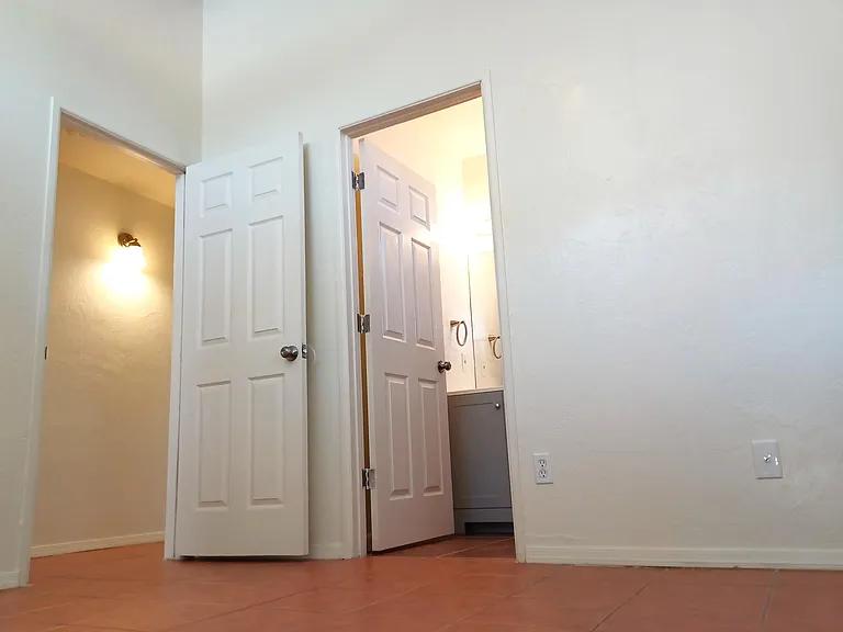 2727 N Flanwill Blvd #4 — Photo 14
