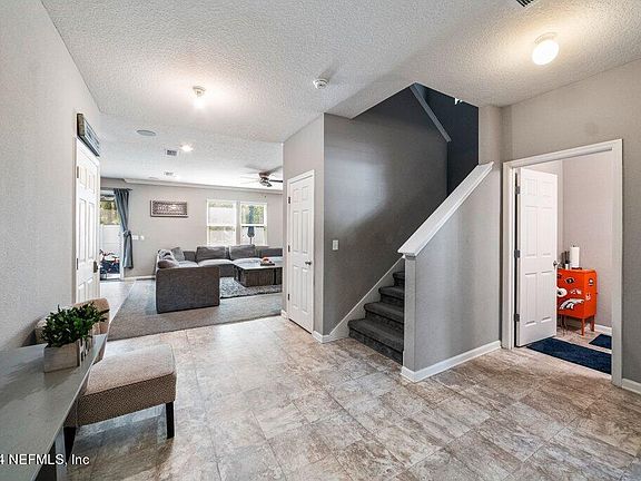 4th image of 13460 AVERY PARK Lane