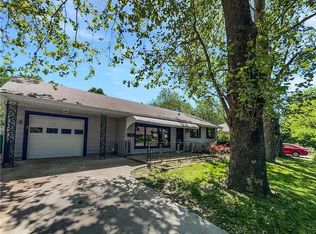 9317 Hardy St #140, Overland Park, KS 66212