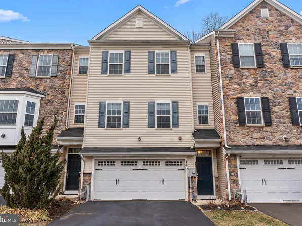 120 Carters Mill Rd, Trevose, PA 19053