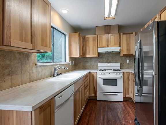 5th image of 1628 San Andres St #A