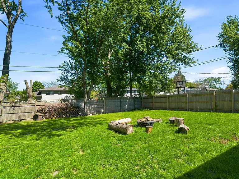 4520 Ohio St — Photo 23