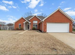 513 Edgewood Dr, Marion, AR 72364