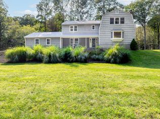 70 Sarah Bishop Rd, Ridgefield, CT 06877