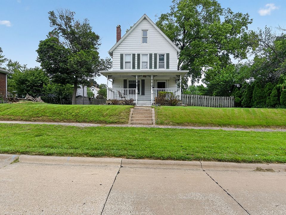 1st image of 1535 13th Ave