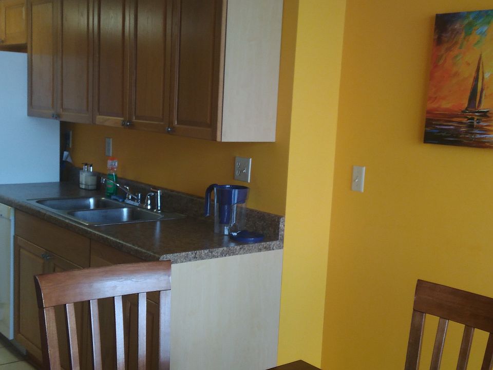 1st image of 210 174th St APT 910