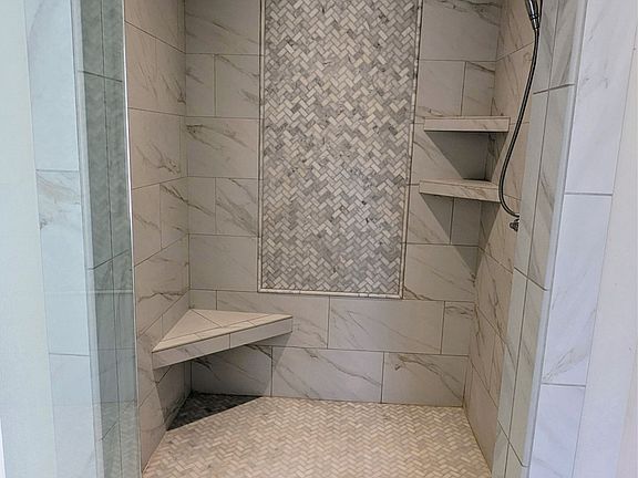 4th image of 9238 Greensboro Ct