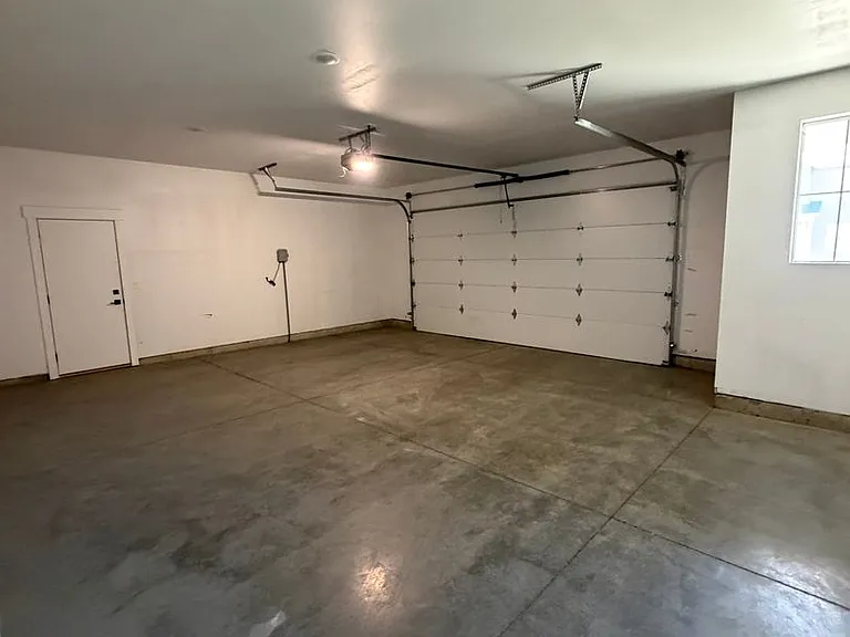 1702 Wyatt Earp Ct — Photo 14