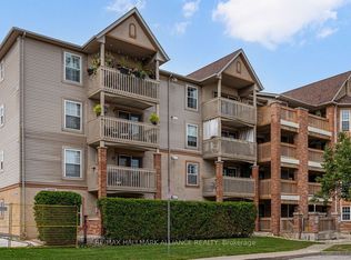 4003 Kilmer Dr #312, Burlington, ON L7M 4M1