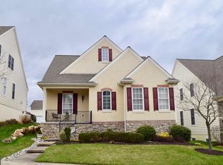 125 Longo Dr, Avondale, PA 19311