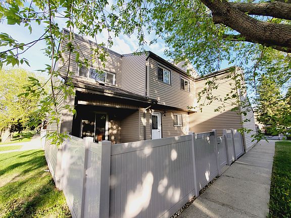 2nd image of 1748 Lakewood Road South NW