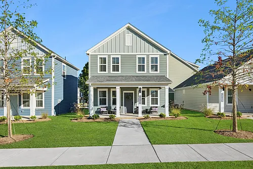 Hamlet Huntersville - Homes & Townhomes for Rent Photo 1
