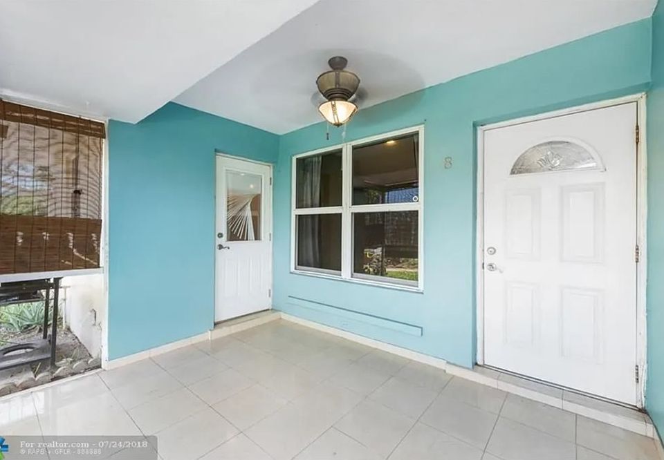1st image of 1820 N 17th Ave