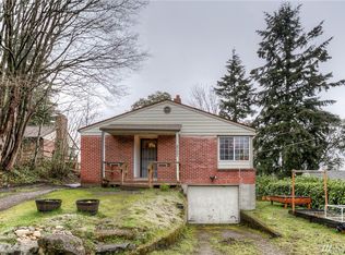 15728 4th Ave SW, Burien, WA 98166