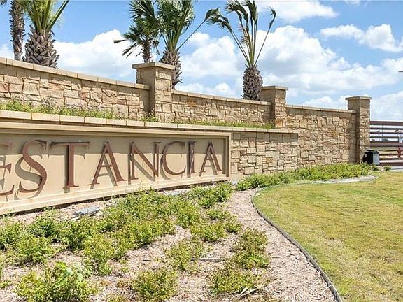 4th image of 4528 Estancia Pkwy