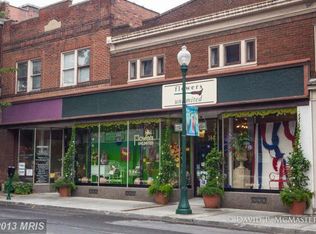 140 N Queen St, Martinsburg, WV 25401