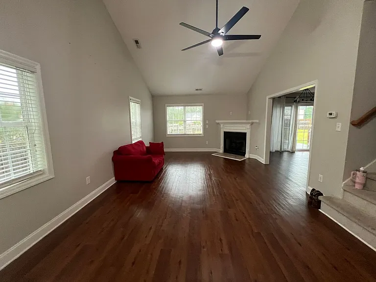 314 Springcreek Ct — Photo 4