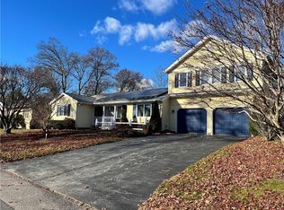 30 Colony Dr, Johnston, RI 02919