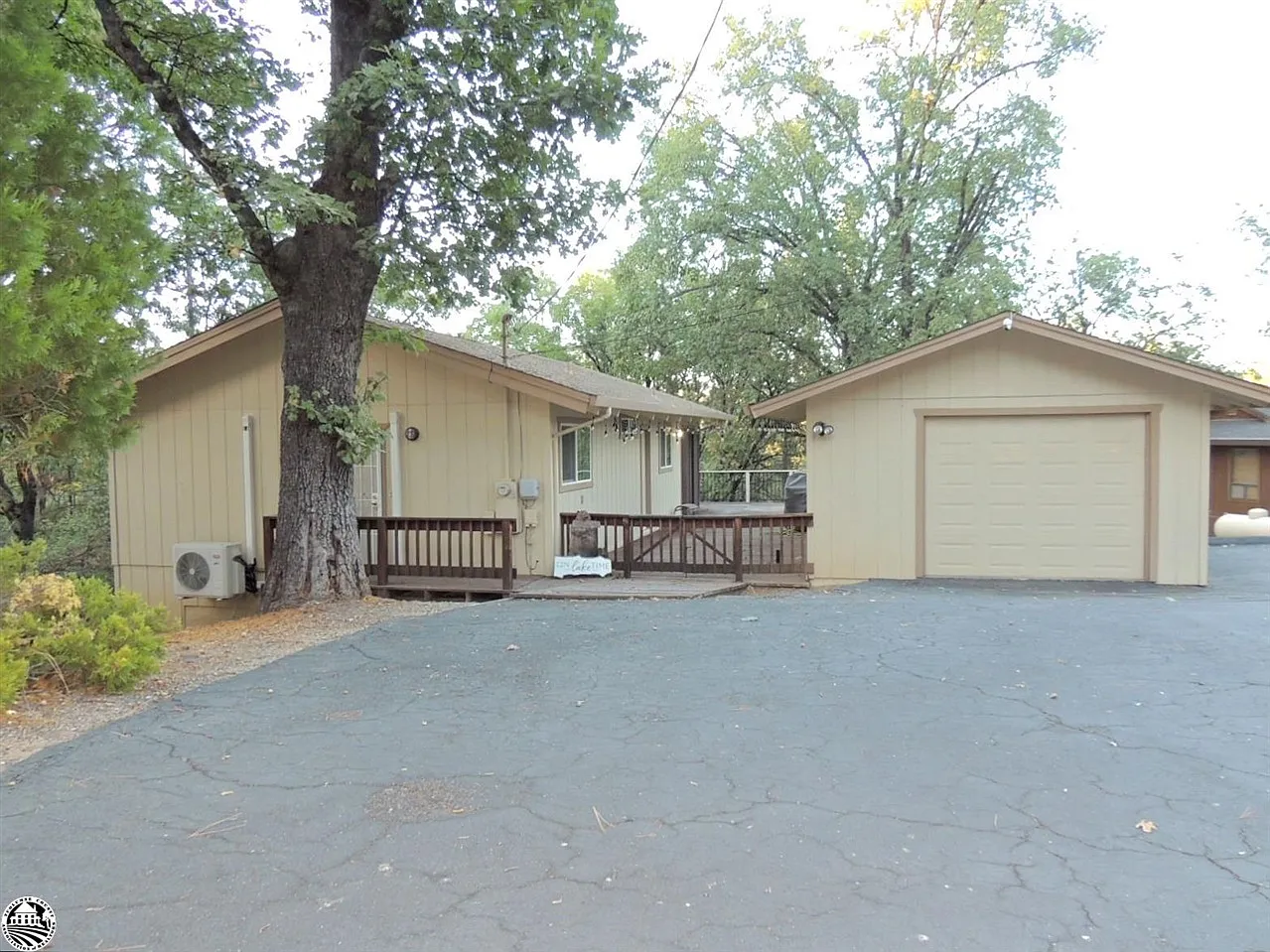 12395 Mills St photo 1