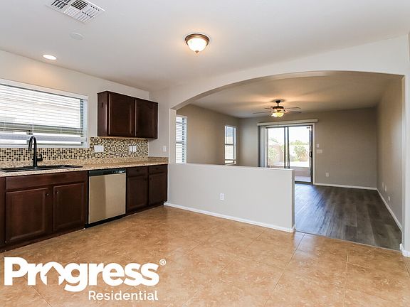5th image of 1440 E Penny Ln
