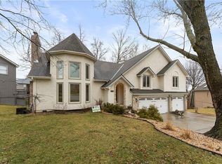 1808 NE 82nd Pl, Kansas City, MO 64118
