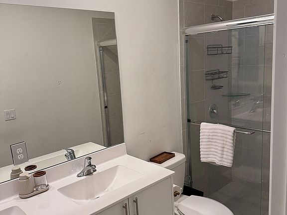 Double sink Walk-in Shower Private bathroom