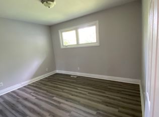 28 Orville St, Ottawa, ON K2S1N4