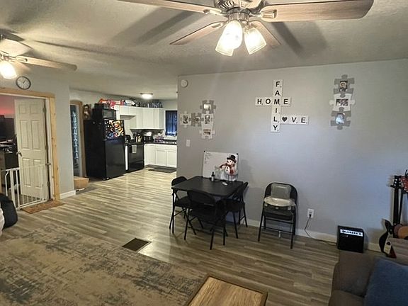 4th image of 1413 Harrison Rd