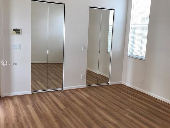 2625DD3C-2B14-430B-9AE5-71FDE6F8F464