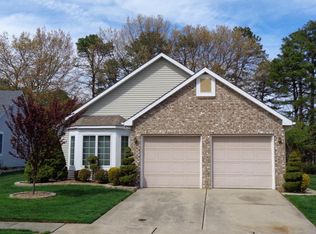 1528 Scholar Pl, Toms River, NJ 08755