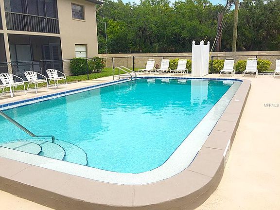 3rd image of 7267 Cloister Dr #213