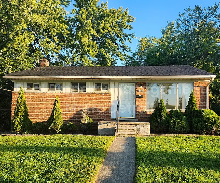 1173 Featherstone Rd