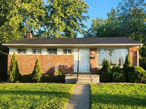 1173 Featherstone Rd, Pontiac, MI 48342