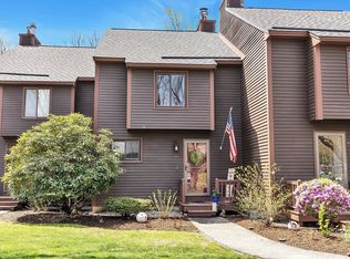 44 Thornhill Rd #44, Stratham, NH 03885