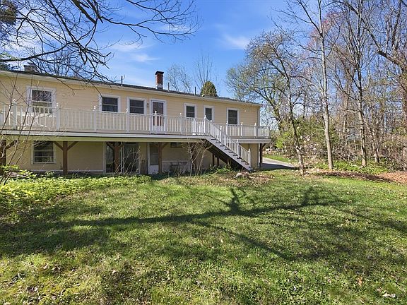 5th image of 18 Wyman Rd