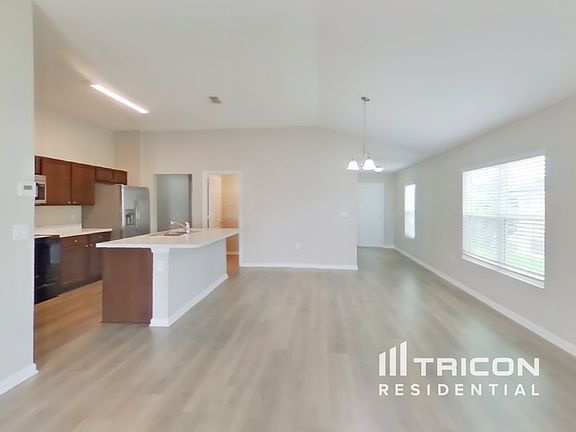 4th image of 2984 Hanging Valley Ln